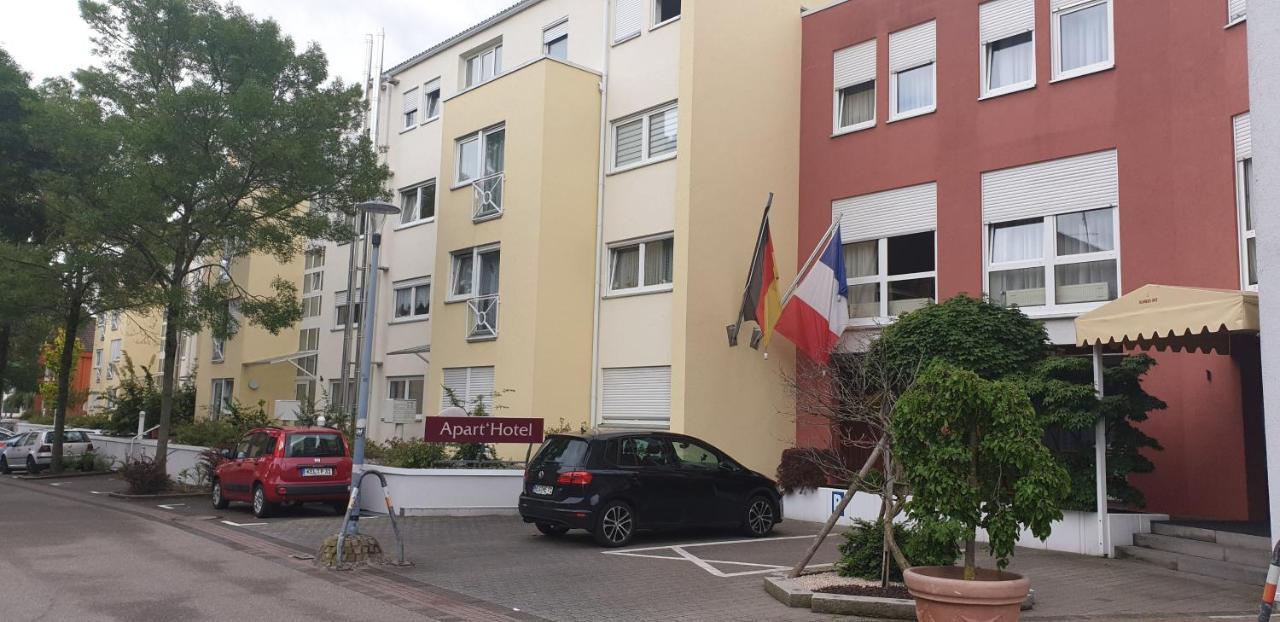 Kehl Center Schoene 2 Zimmer Wohnung Mit Terrasse 60M2 Bagian luar foto